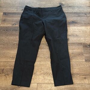 Old navy high rise‎ pixie split hem 20